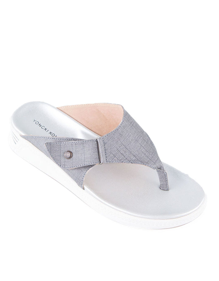 Yongki Komaladi Vonny Sandals